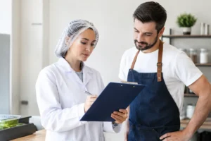 Permiso sanitario: qué exige antes de abrir